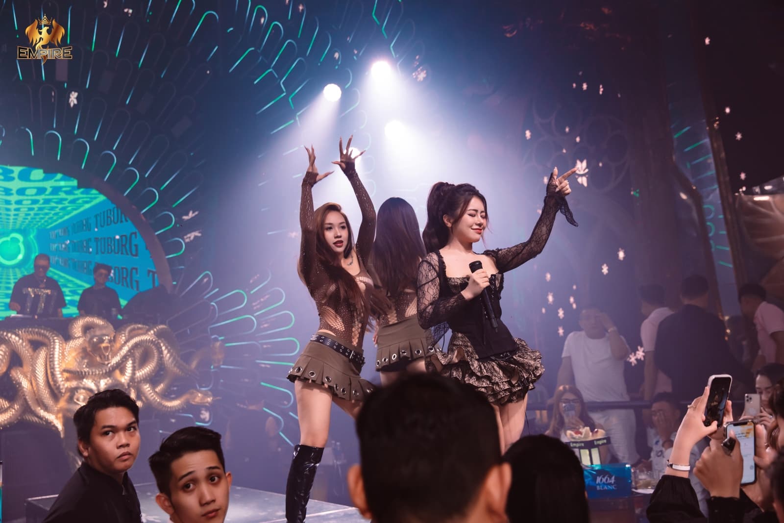 Không gian Empire Club — music lounge Quận 1 · khoảnh khắc 1